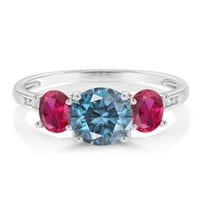 Gem Stone King 10k Bijelo zlato Perzijski Plavi Moissite Crveno Napravljeno Ruby i bijeli dijamant ovalni 3-kameni zaručnički prsten za žene