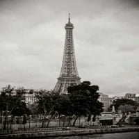Eiffelov toranj BW i Poster Print by Erin Berzel